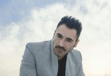 Muere a los 41 años el actor mexicano Sebastián Ferrat por posible infección Ferrat, de 41 años, estaba ingresado desde octubre en un hospital de la ciudad de Mexicali.