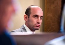 Un grupo de 27 senadores demócratas liderado por la exaspirante a la candidatura presidencial Kamala Harris reclamó hoy el cese inmediato del principal asesor en inmigración de la Casa Blanca, Stephen Miller