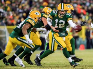 El veterano mariscal de campo Aaron Rodgers volvió a ser el líder ganador del ataque de los Packers de Green Bay a los que guió al triunfo por 28-23 frente a los Seahawks de Seattle