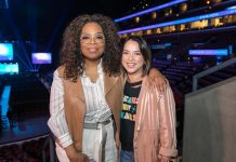 Oprah nombra a la puertorriqueña Adamari López como su embajadora latina "Es un compromiso de estar mejor para mí, para mi familia, para mi hija", indicó López, a quien Winfrey le dio la bienvenida como "nuestra embajadora latina".