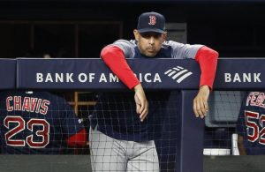 Los Medias Rojas de Boston anunciaron esta martes la salida de su m&aacute;nager, el puertorrique&ntilde;o Alex Cora