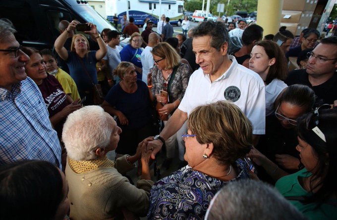 Cuomo, no obstante, criticó a Trump por su declaración tardía tras el terremoto del 7 de enero.