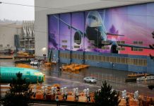 La aeronáutica entregó a lo largo de 2019 un total de 380 aviones, menos de la mitad en comparación con el año anterior, impactada por los dos accidentes de su modelo 737 Max.