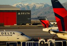 Delta suspende sus vuelos con China a partir del 6 de febrero por coronavirus Delta señaló que vigilará la situación de cerca y aseguró que seguirá operando vuelos hasta la fecha fijada para dar a sus clientes opciones para poder abandonar el país asiático.