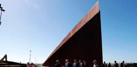 En diciembre pasado, el Congreso aprobó sólo 1.375 millones de dólares para el muro de la frontera.