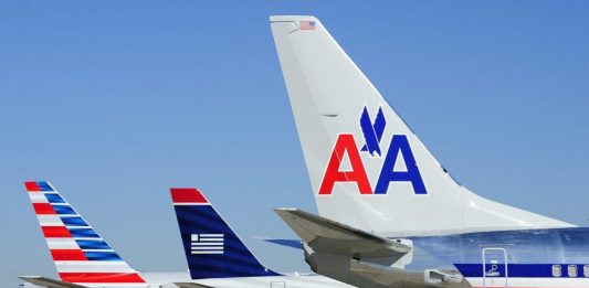 Dos compañías estadounidenses, American Airlines y United Airlines, han decidido suspender a partir de febrero parte de su servicio a China