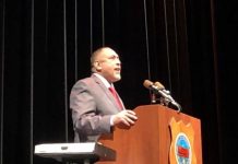 Morán nació en Puerto Rico y creció en Nueva York antes de mudarse hace 12 años a Reading.