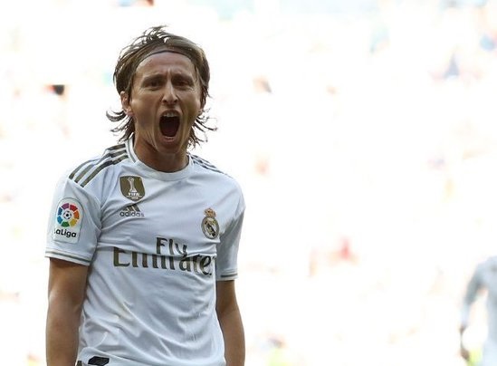 Modric acabó firmando el tercero en el tiempo añadido tras asistencia de Fede Valverde.