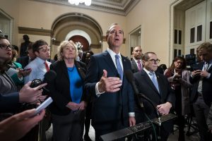 El juicio pol&iacute;tico contra el presidente Donald Trump comenz&oacute; hoy en el Senado bajo el f&eacute;rreo control de sus aliados republicanos