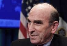 El representante especial de Donald Trump para Venezuela, Elliot Abrams, afirmó este viernes que las elecciones parlamentarias no bastan para acabar con la crisis venezolana