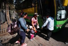 Unos 250 inmigrantes venezolanos residentes en Chile decidieron este sábado regresar a su país gracias al programa del Gobierno del país caribeño para llevar de vuelta a sus compatriotas