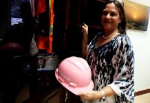 Una mujer asume por primera vez la subadministración del Canal de Panamá La ingeniera Ilya Espino de Marotta, quien comandó el proyecto de ampliación del Canal de Panamá, asumió este miércoles el cargo de subadministradora de la vía interoceánica