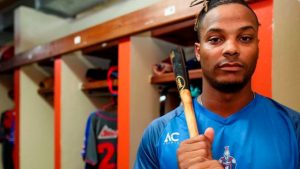El puertorriqueño José Sermo, de los Atenienses de Manatí, ha sido elegido "Jugador Más Valioso" y "Novato del Año" de la temporada 2019-2020
