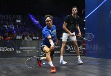 La estación ferroviaria Grand Central de Nueva York acoge un torneo de squash En la edición de este año compiten por un récord de 360.000 dólares en premios, dividido en partes iguales entre hombres y mujeres.