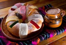 La receta tradicional de rosca de reyes mexicana lucha contra la industria La receta tradicional de rosca de reyes mexicana lucha contra la industria.