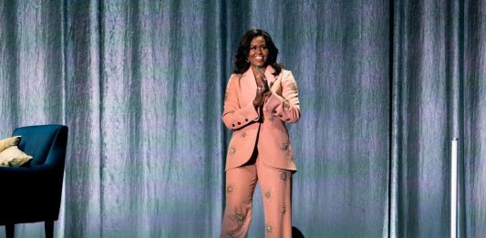 La ex primera dama de Estados Unidos Michelle Obama salió como vencedora de la gala previa de los Grammy