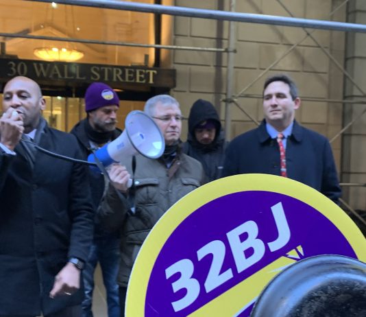 Cientos de miembros de 32BJ se manifestarán frente a la oficina del gobernador Cuomo de Nueva York este jueves 30 de enero.