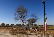 La explosión se produjo cuando centenares de vecinos aprovechaban una fuga en un oleoducto para sustraer gasolina.