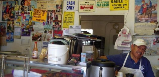 Los negocios de propiedad de latinos son el segmento de más rápido crecimiento en Estados Unidos