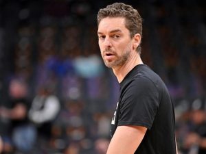 El p&iacute;vot internacional espa&ntilde;ol Pau Gasol consider&oacute; este mi&eacute;rcoles que con el fallecimiento de David Stern, excomisionado de la NBA, la liga estadounidense "pierde a una leyenda" y a un "l&iacute;der" que transform&oacute; el baloncesto.