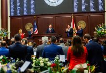 Ron DeSantis, anunció un acuerdo para comprar 20.000 acres (más de 8.000 hectáreas) en los Everglades, un enorme humedal en el sur del estado, para protegerlo de la exploración de petróleo y gas.