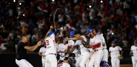 La Serie del Caribe 2020 se le dedicará al "Equipo de Ensueño" de Puerto Rico que ganó de manera invicta la competencia de 1995