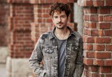 Tommy Torres estrena su nuevo sencillo "Como Antes" El puertorriqueño Tommy Torres, cantautor, productor y ganador de múltiples Premios Grammy y Latin Grammy, estrena este viernes su nuevo sencillo "Como Antes".