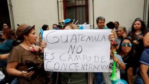 Varias organizaciones proinmigrantes presentaron este miércoles una demanda en Washington contra el acuerdo firmado por el Gobierno del presidente Donald Trump, y Guatemala para mandar al país centroamericano a los solicitantes de asilo