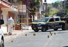 Violencia azota estado mexicano de Guanajuato con 26 muertos en 24 horas Un violento arranque de año azota el central estado mexicano de Guanajuato con 219 homicidios en los primeros 15 días de 2020, 26 de los cuales han ocurrido en las últimas 24 horas