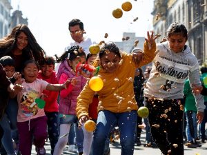 Los latinos son los encargados de marcar el final de la &eacute;poca navide&ntilde;a en Estados Unidos al mantener la tradici&oacute;n del D&iacute;a de los Reyes Magos