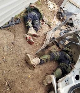 Un enfrentamiento a tiros librado este mi&eacute;rcoles entre fuerzas de seguridad y un grupo armado que integraban presuntos narcotraficantes del C&aacute;rtel del Noreste en la ciudad mexicana de Nuevo Laredo, fronteriza con Estados Unidos, fue difundido por decenas de ciudadanos