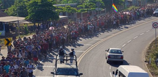 Un total de 1.764 inmigrantes hondureños que salieron de su país en caravana la semana pasada hacia Estados Unidos, han sido deportados en los últimos tres días.