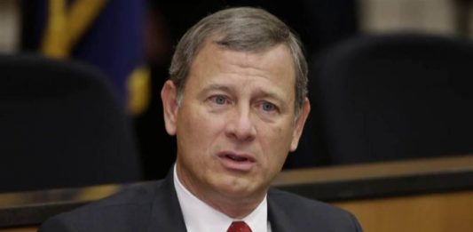 El juez John Roberts preferiría estar en cualquier otro lado que no fuera el Senado de EE.UU.,