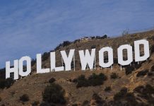 El alcalde de Los Ángeles, Eric Garcetti, encabezó este lunes la presentación de LA Collab, una iniciativa que implica a ejecutivos y creadores hispanos y que busca duplicar la representación latina en Hollywood para 2030.