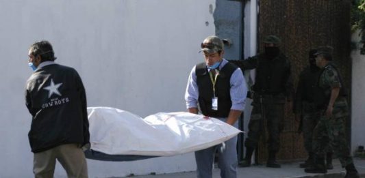 Un comando armado ingresó la mañana de este domingo a una vivienda en el municipio de León, en el estado mexicano de Guanajuato, centro del país, y disparó contra las personas que estaban en el lugar