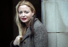 La escritora y periodista estadounidense Elizabeth Wurtzel, autora de la novela autobiográfica "Nación Prozac" (1994), falleció esté martes en Nueva York