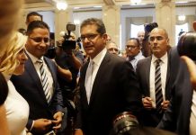 Pierluisi da taller a candidatos para validar firmas a elecciones de Puerto Rico El aspirante a la gobernación de Puerto Rico por el gobernante Partido Nuevo Progresista Pedro Pierluisi ofreció este sábado un adiestramiento a los compañeros candidatos del colectivo que proponen validar las firmas de apoyo