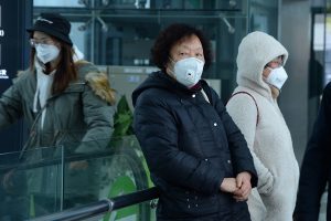 Las autoridades sanitarias confirmaron este domingo el tercer caso de coronavirus en Estados Unidos, en esta ocasi&oacute;n en el sur de California