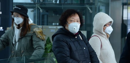 Las autoridades sanitarias confirmaron este domingo el tercer caso de coronavirus en Estados Unidos, en esta ocasión en el sur de California