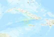 Terremoto de magnitud 7,7 sacude el Mar Caribe, al noroeste de Jamaica Un fuerte terremoto de magnitud 7,7 se registró este martes a 120 kilómetros del extremo noroeste de Jamaica y 80 kilómetros del sureste de Cuba en el borde de la Placa del Caribe a una profundidad de 10 kilómetros.