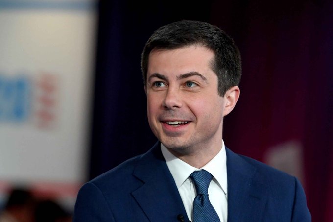 La candidatura del pol&iacute;tico dem&oacute;crata Pete Buttigieg a las elecciones presidenciales ha desatado el entusiasmo de parte de la comunidad LGTBI, que ve su carrera como una se&ntilde;al de que el pa&iacute;s "ha avanzado".