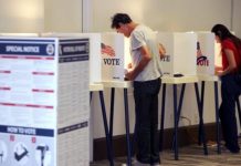 El 53 % de los latinos registrados para votar en California se identifica como demócratas.