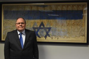&ldquo;Latinoam&eacute;rica y los latinos de Estados Unidos son de importancia econ&oacute;mica y social&rdquo;, dijo el embajador hispano-israel&iacute;.