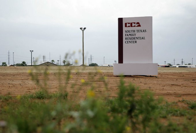 El ni&ntilde;o se encuentra en el Centro de Detenci&oacute;n de Dilley, en Texas, junto a su madre y su hermano de un a&ntilde;o.