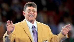 El presidente Donald Trump indultó este martes a Edward DeBartolo Jr., exdueño de los 49ers de San Francisco 49ers