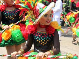 Con un claro mensaje de inclusión y de rechazo a la xenofobia, 24 niños inmigrantes venezolanos participaron este domingo en el desfile del carnaval infantil