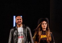 Mexicano Ricardo Seco da nuevamente voz a la moda para promover unidad latina El diseñador mexicano Ricardo Seco, radicado en Nueva York, volvió a utilizar la Semana de la Moda para enviar este domingo un mensaje a los latinos.