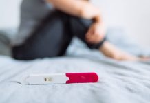Entre los íntomas están afectaciones en la piel, hipertensión, somnolencia, anemia, aumento del colesterol y triglicéridos, además de infertilidad y abortos espontáneos.