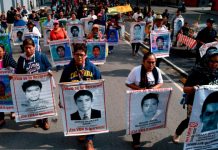 El Gobierno de Andrés Manuel López Obrador reabrió en diciembre de 2018 el caso y estableció la llamada Comisión Presidencial para la Verdad y Acceso a la Justicia en el caso Ayotzinapa.