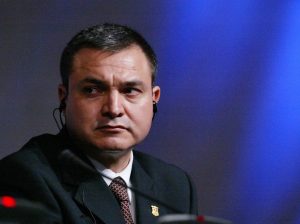 Los abogados del exministro de Seguridad mexicano Genaro Garc&iacute;a Luna, en espera de juicio en EE.UU. por narcotr&aacute;fico, pidieron al juez del caso Brian M. Cogan que autorice la libertad de su cliente bajo una fianza de un mill&oacute;n de d&oacute;lares